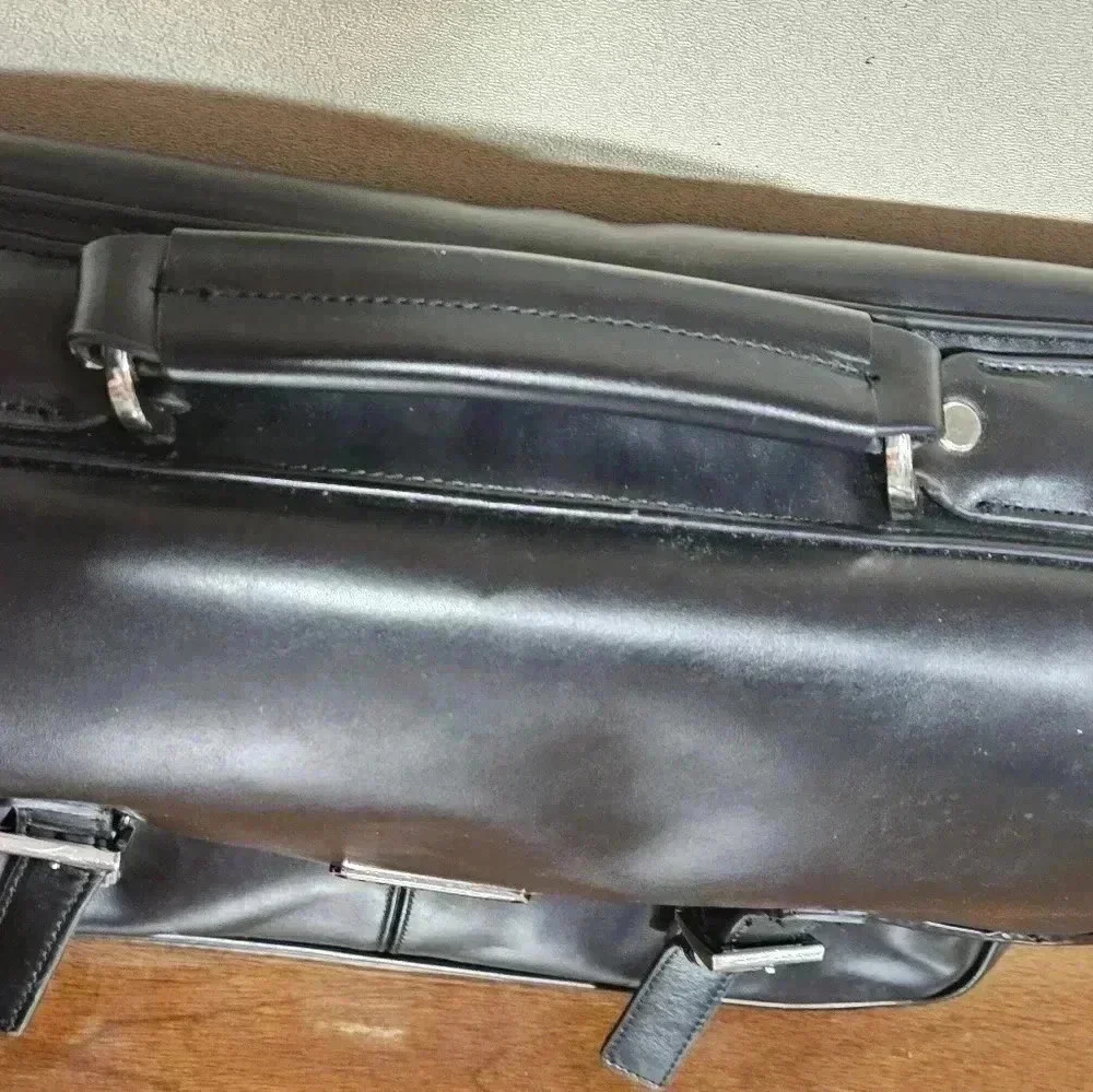 Alpine Swiss Computer Travel Bag with shoulder strap EUC